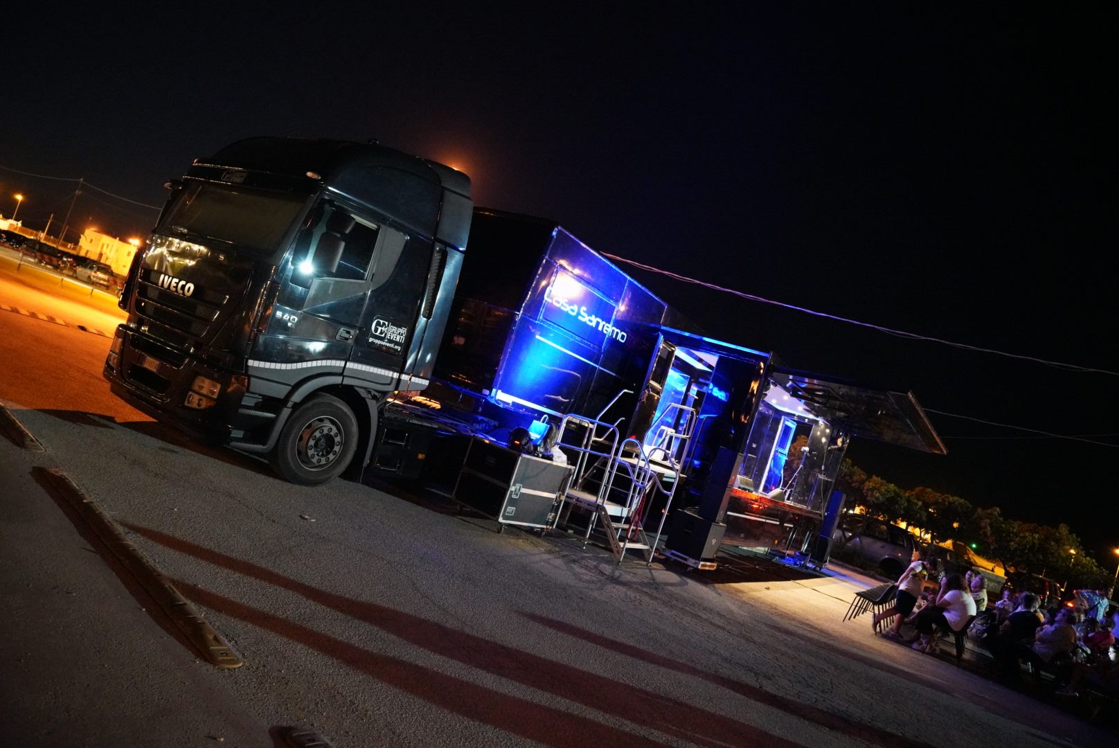 Truck